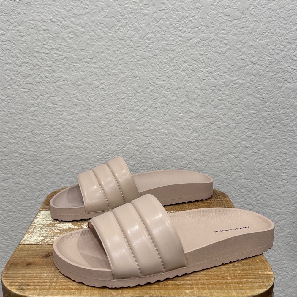 French Connection Putty Puffer Slide Sandals Size 11 - Picture 4 of 7